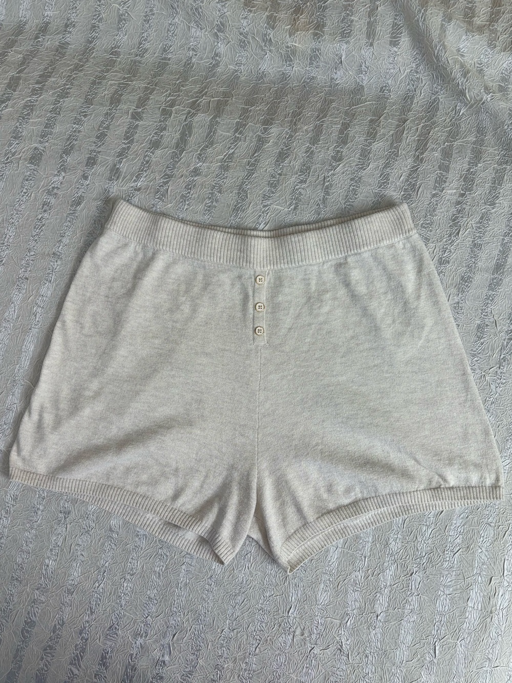 Wilt Neutral Ribbed Waist Knit Beachy Coastal Shorts in Light Taupe - Size Large